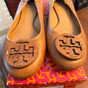 Tory Burch Brown Leather Flats with Logo